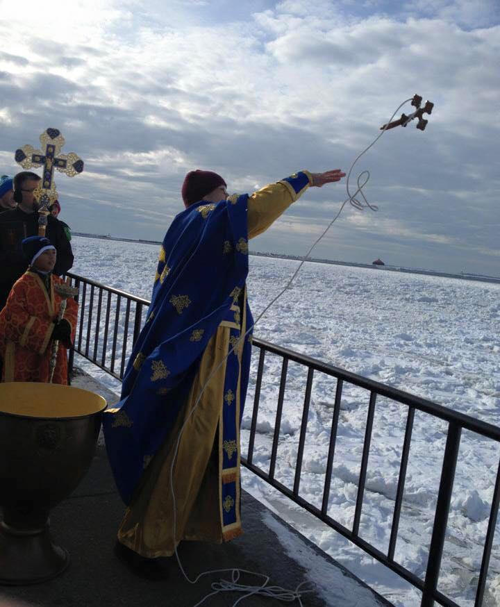 Outdoor Blessing of the waters at the Erie Basin Marina